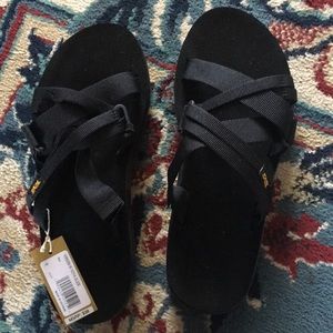Teva Woman’s Slide Voya